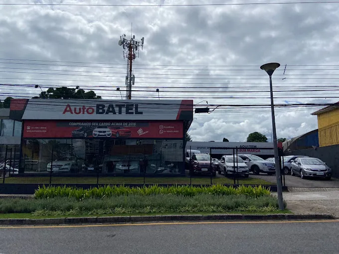 Fachada da loja AUTO BATEL - Curitiba - PR