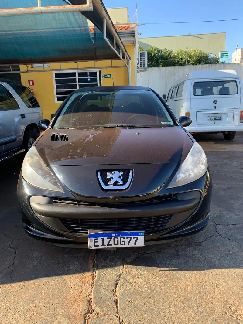 Peugeot 207 Sedan 207 Passion XR 1.4 8V (flex)