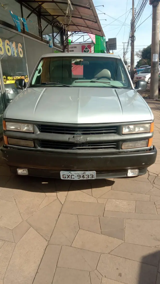 Carro Chevrolet Silverado 1998 Pick Up Conquest 4.2