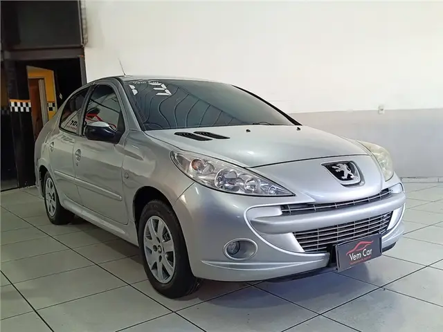 Carro Peugeot 207 Sedan 2013 207 Passion XR 1.4 8V (flex)