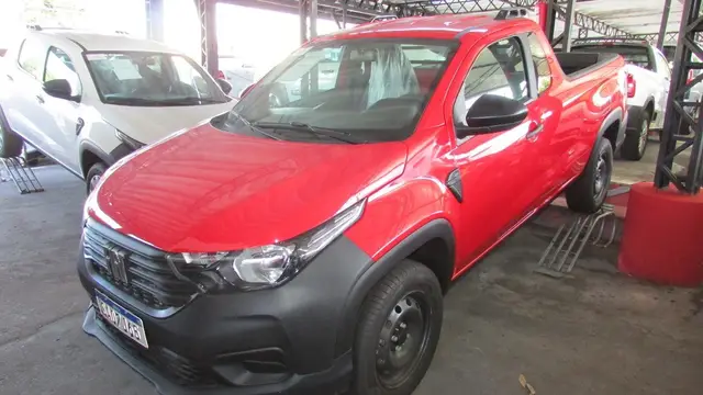 Carro Fiat Strada 2023 Endurance 1.4 Cabine Plus (Flex)
