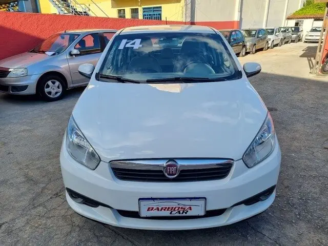 Carro Fiat Grand Siena 2014 Essence 1.6 16V (Flex)