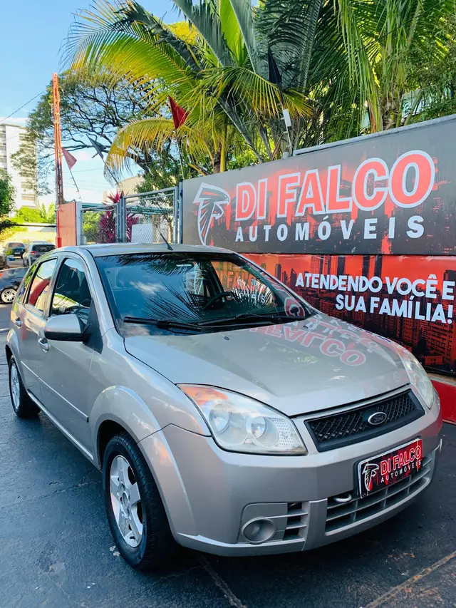 Carro Ford Fiesta Hatch 2009 Class 1.0 (Flex)