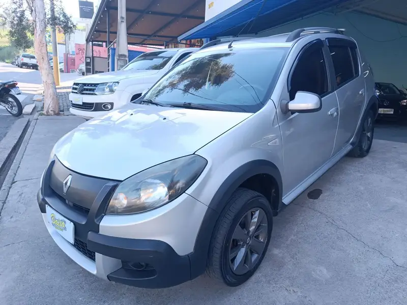 Renault Sandero Stepway 1.6 16V Hi-Flex (aut)