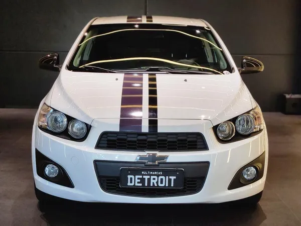 Chevrolet Sonic Effect 2014: fotos, preços e especificações