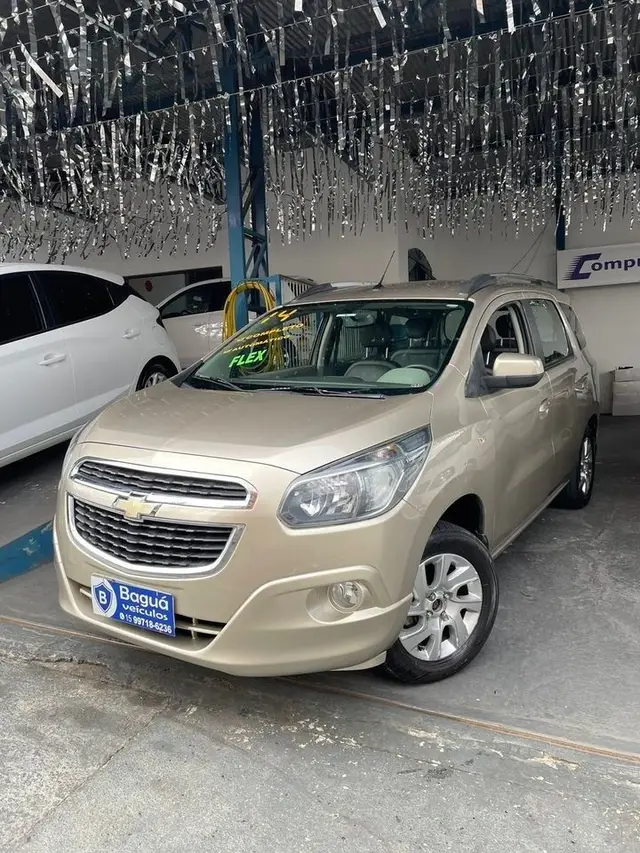 Carro Chevrolet Spin 2014 LTZ 7S 1.8 (Flex) (Aut)
