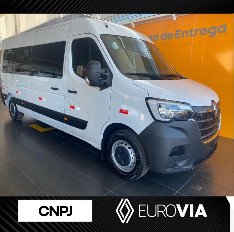 Renault Minibus Executive L3H2