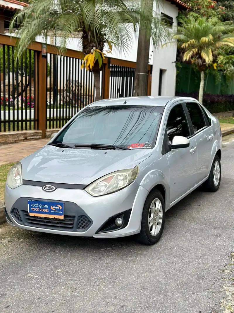 Ford Fiesta Sedan SE 1.6 Rocam (Flex)