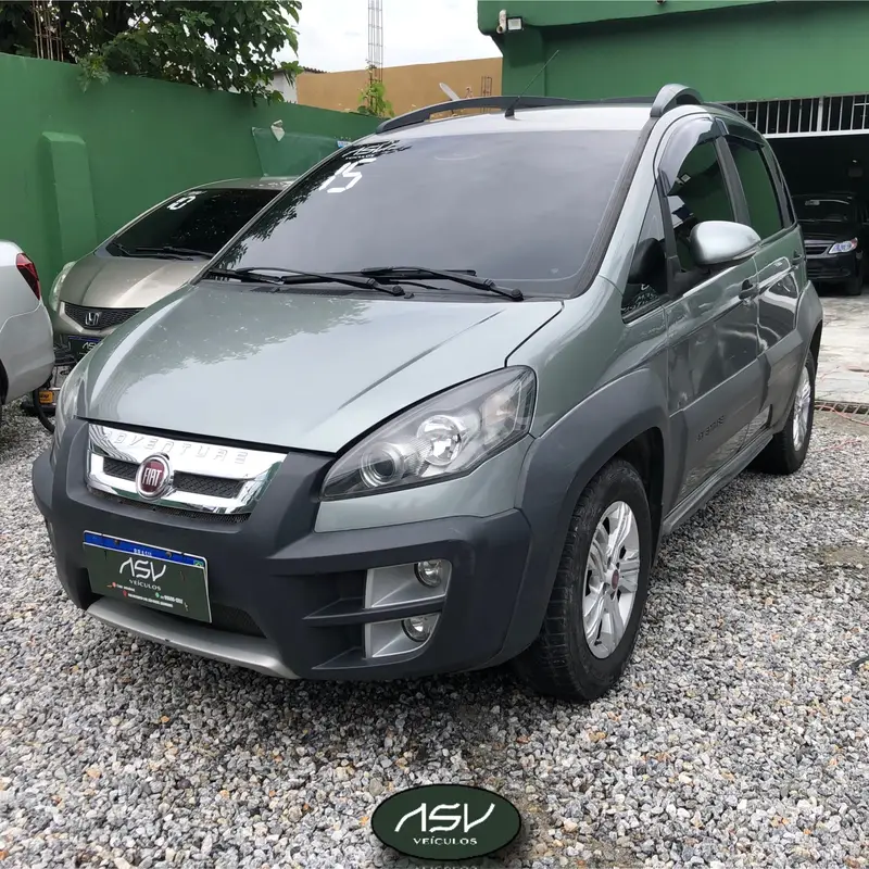 Fiat Idea Adventure 1.8 16V E.TorQ (Flex)