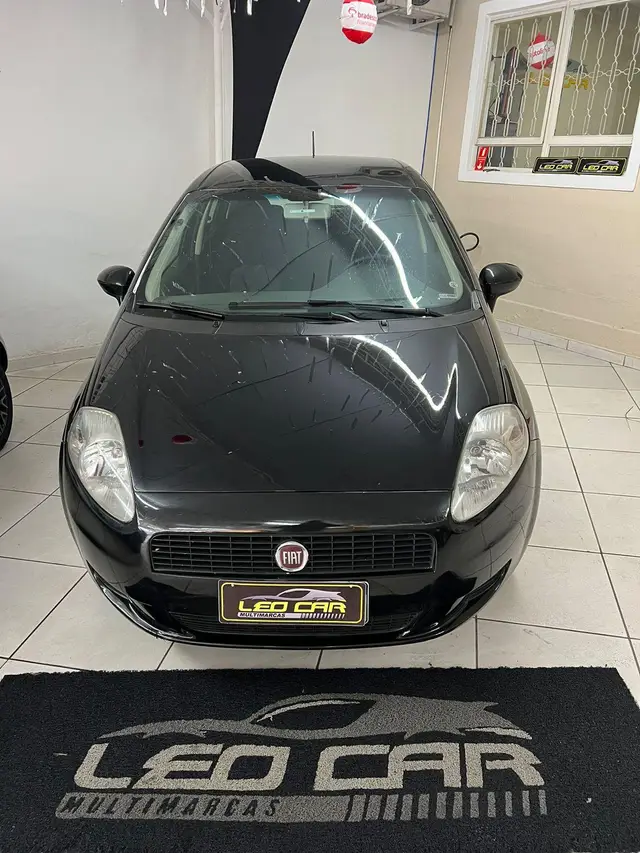 Carro Fiat Punto 2011 Attractive 1.4 (Flex)