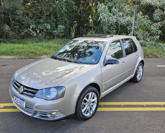 Carro Volkswagen Golf 2011 Sportline 1.6 (Flex)