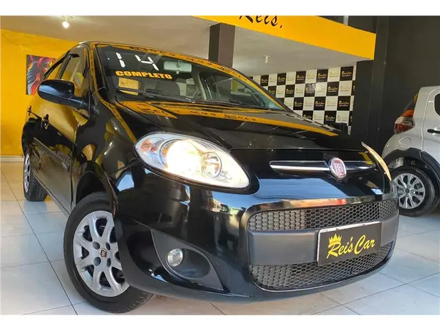 Carro Fiat Palio Weekend 2014 Attractive 1.4 8V (Flex)