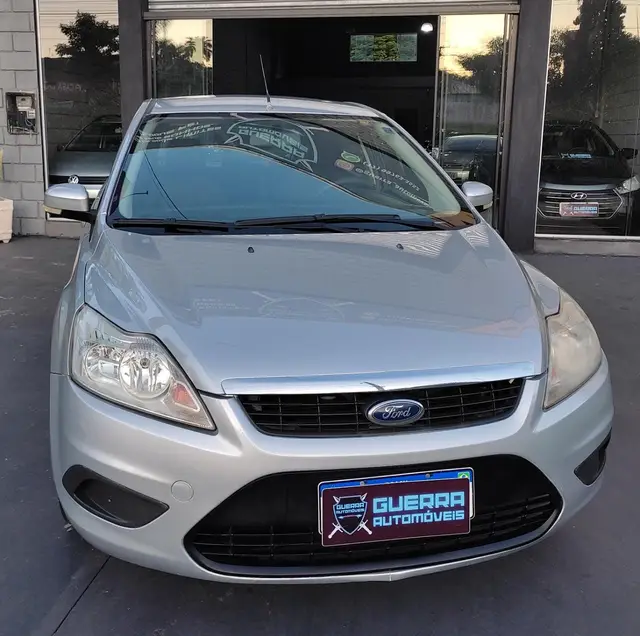 Carro Ford Focus Hatch 2011 GLX 1.6 16V (Flex)