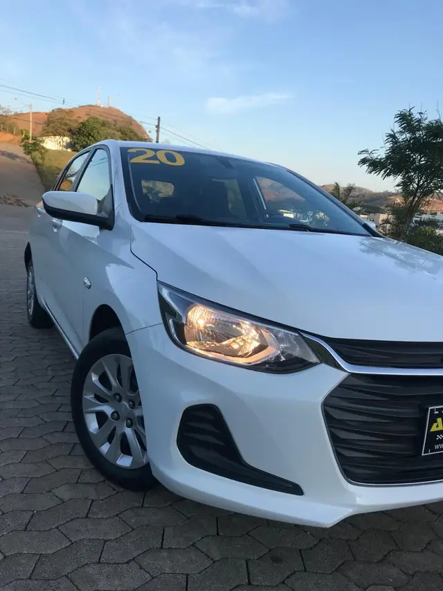 Carro Chevrolet Onix 2020 LT 1.0 (Flex)