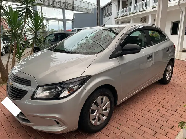 Carro Chevrolet Onix 2019 1.0 Joy SPE/4