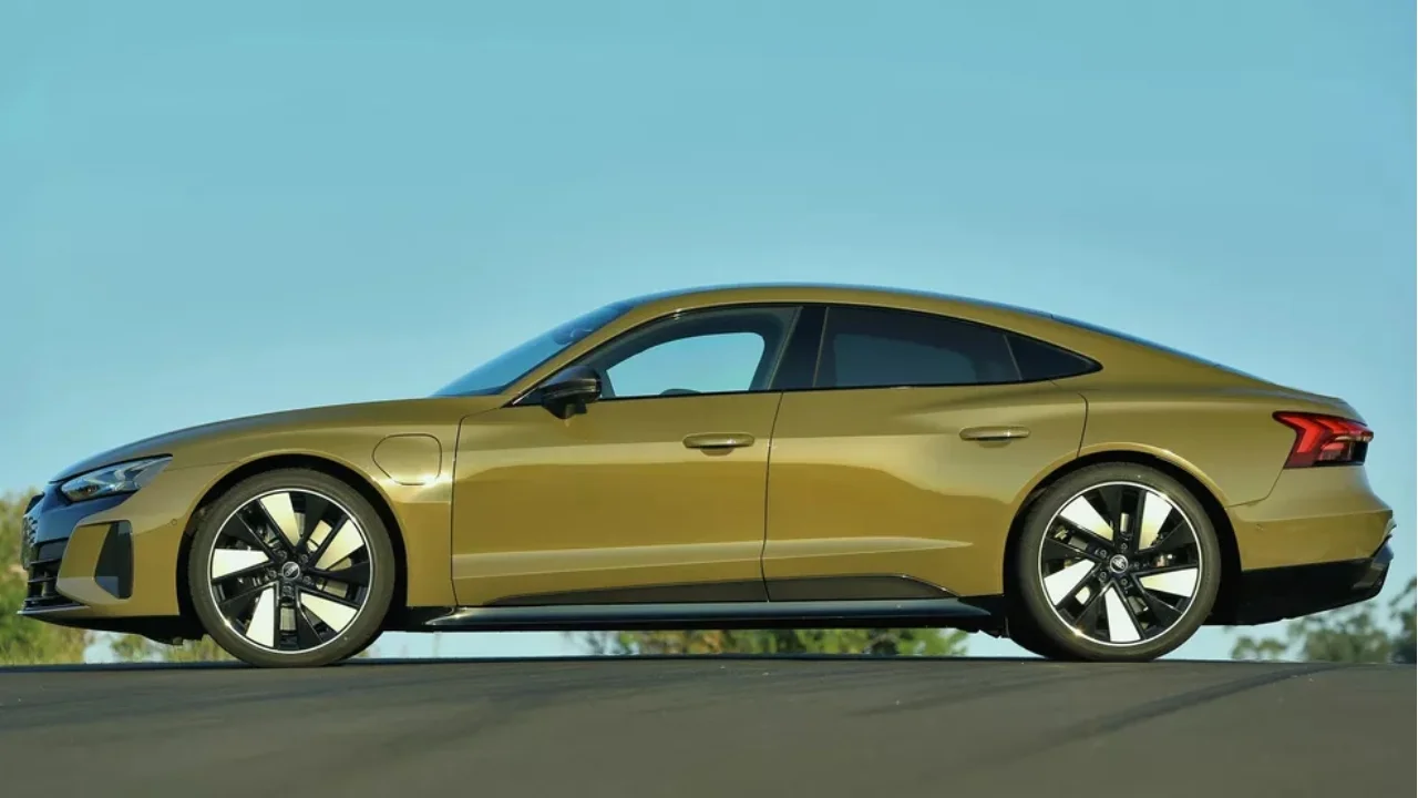 Audi e-tron GT Aut. (Elétrico)