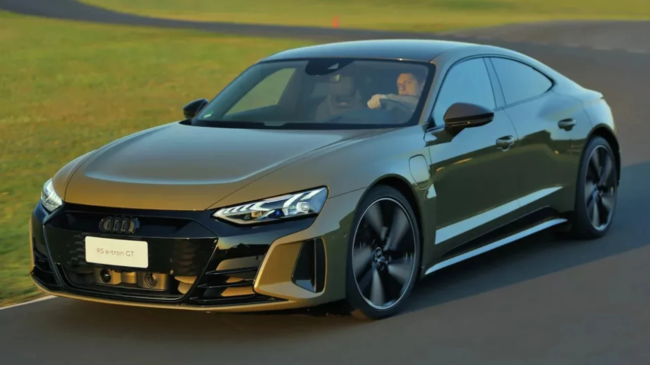 Audi e-tron GT Aut. (Elétrico)