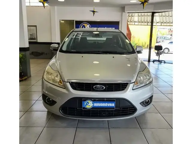 Carro Ford Focus Sedan 2013 GLX 2.0 16V (Flex) (Aut)