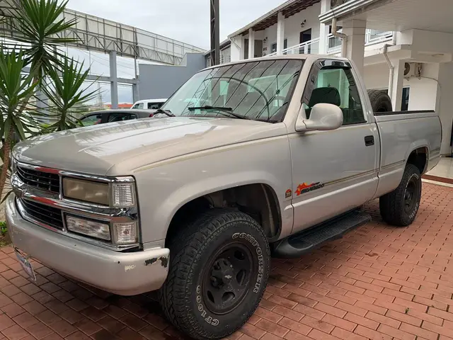 Carro Chevrolet Silverado 1997 DLX 4.2 Diesel