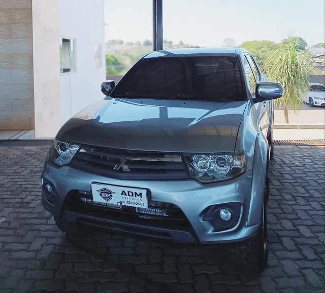 Carro Mitsubishi L200 2015 Triton HPE 3.2 CD TB Int.Diesel Aut