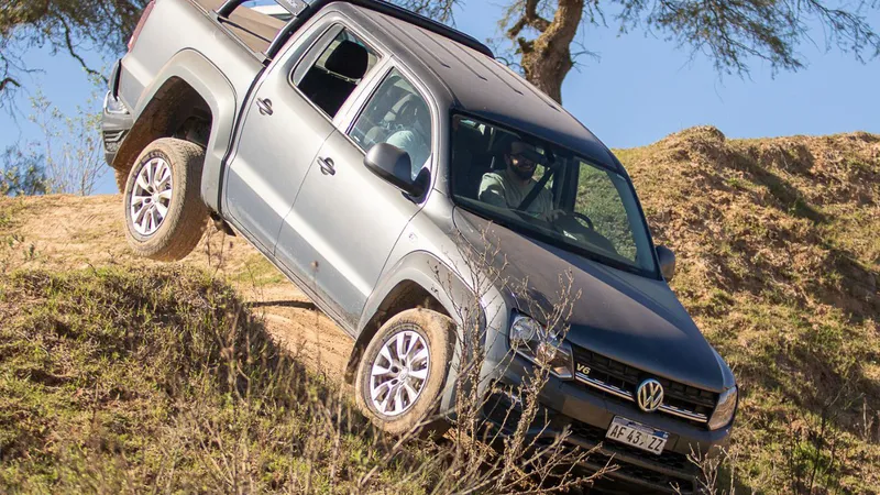 Avaliação: VW Amarok V6 ainda vale a pena ou melhor esperar a nova? 