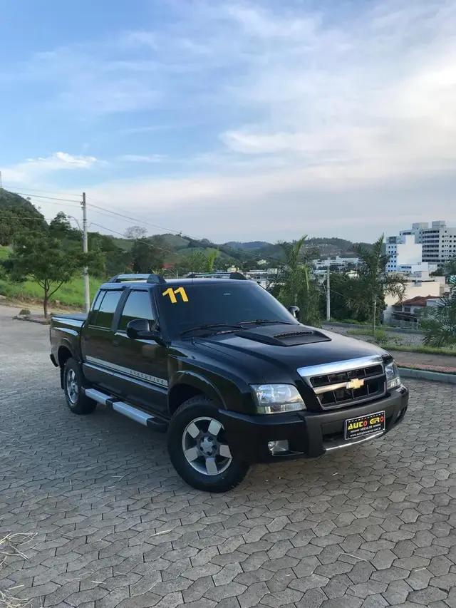 Carro Chevrolet S10 Cabine Dupla 2011 S10 Executive 4x4 2.8 Turbo Electronic (Cab Dupla)