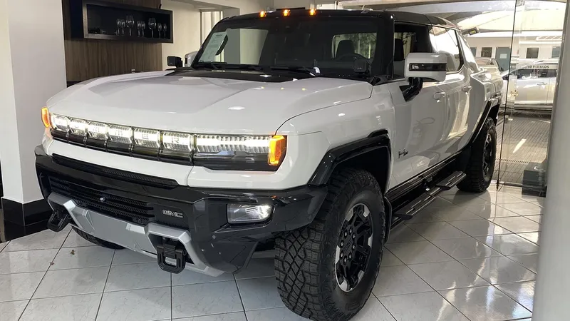 GMC Hummer EV 2023: 22 absurdos da picape elétrica que tem até cofre