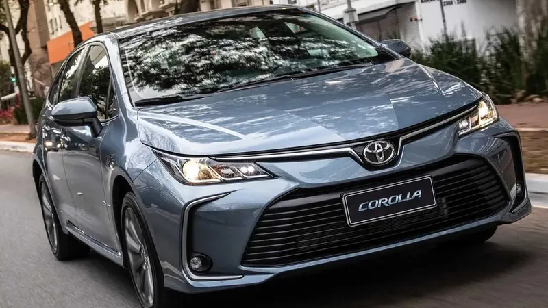 CEO da Toyota revela que a marca pretende ter quase 100% da linha híbrida