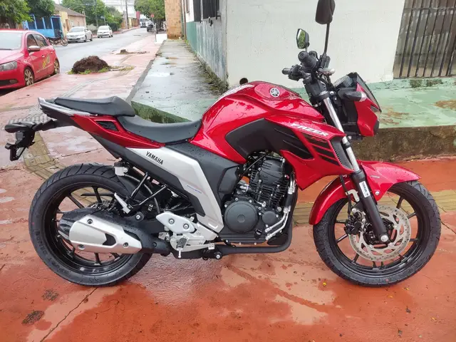 Moto Yamaha YS 250 Fazer 2022 ABS