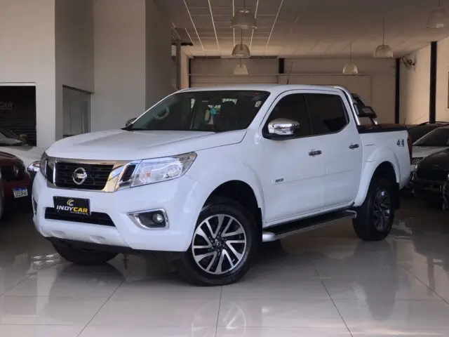 Carro Nissan Frontier 2021 2.3 TD CD XE 4x4 (Aut)