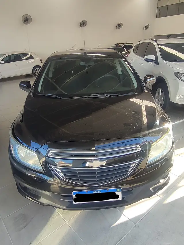 Carro Chevrolet Onix 2013 1.4 LT SPE/4