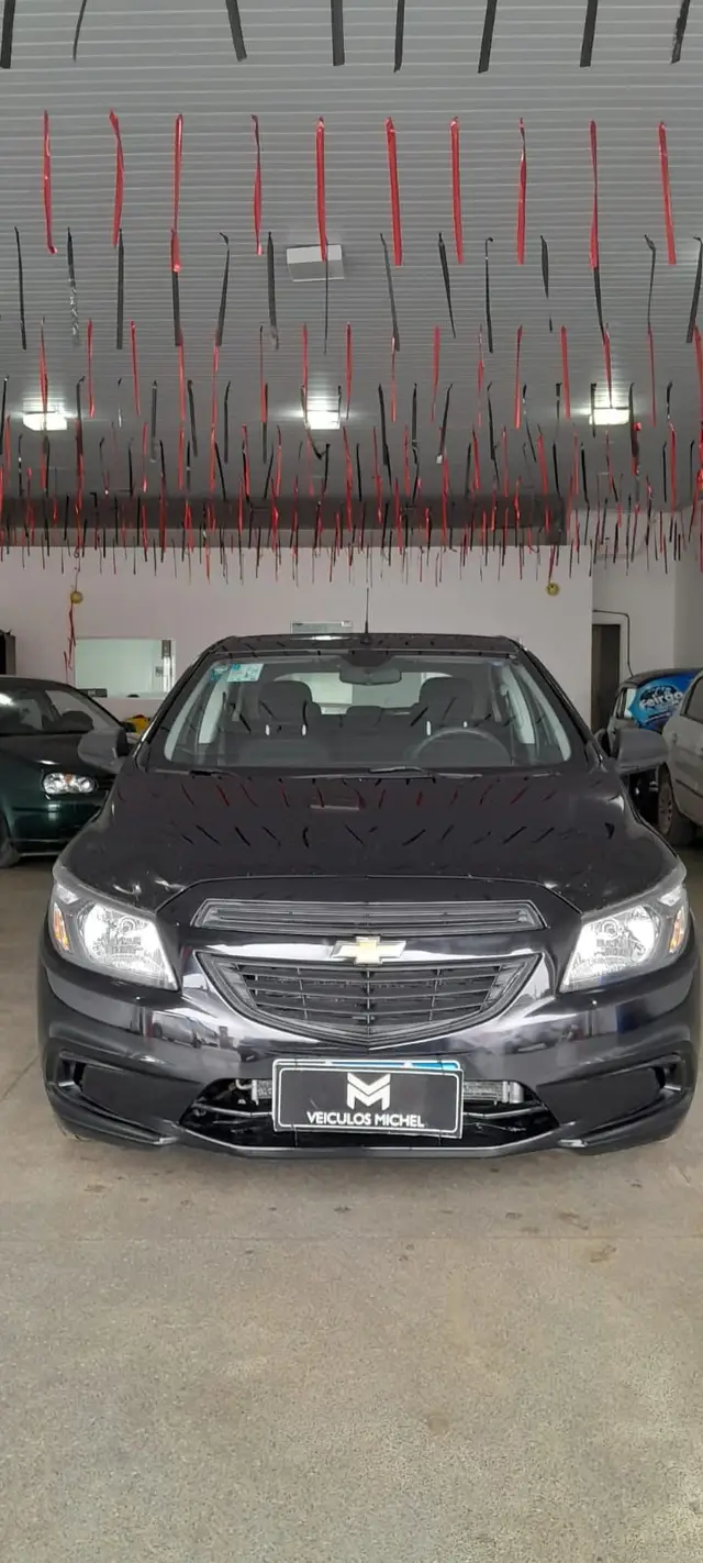 Carro Chevrolet Onix 2019 1.0 Joy SPE/4