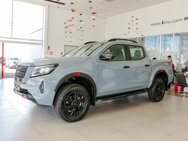 Carro Nissan Frontier 2023 2.3 TD CD PRO-4X 4x4