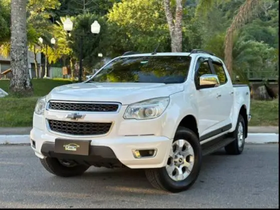 Carro Chevrolet S10 Cabine Dupla 2014 S10 2.8 CTDI LTZ 4WD (Cabine Dupla) (Aut)
