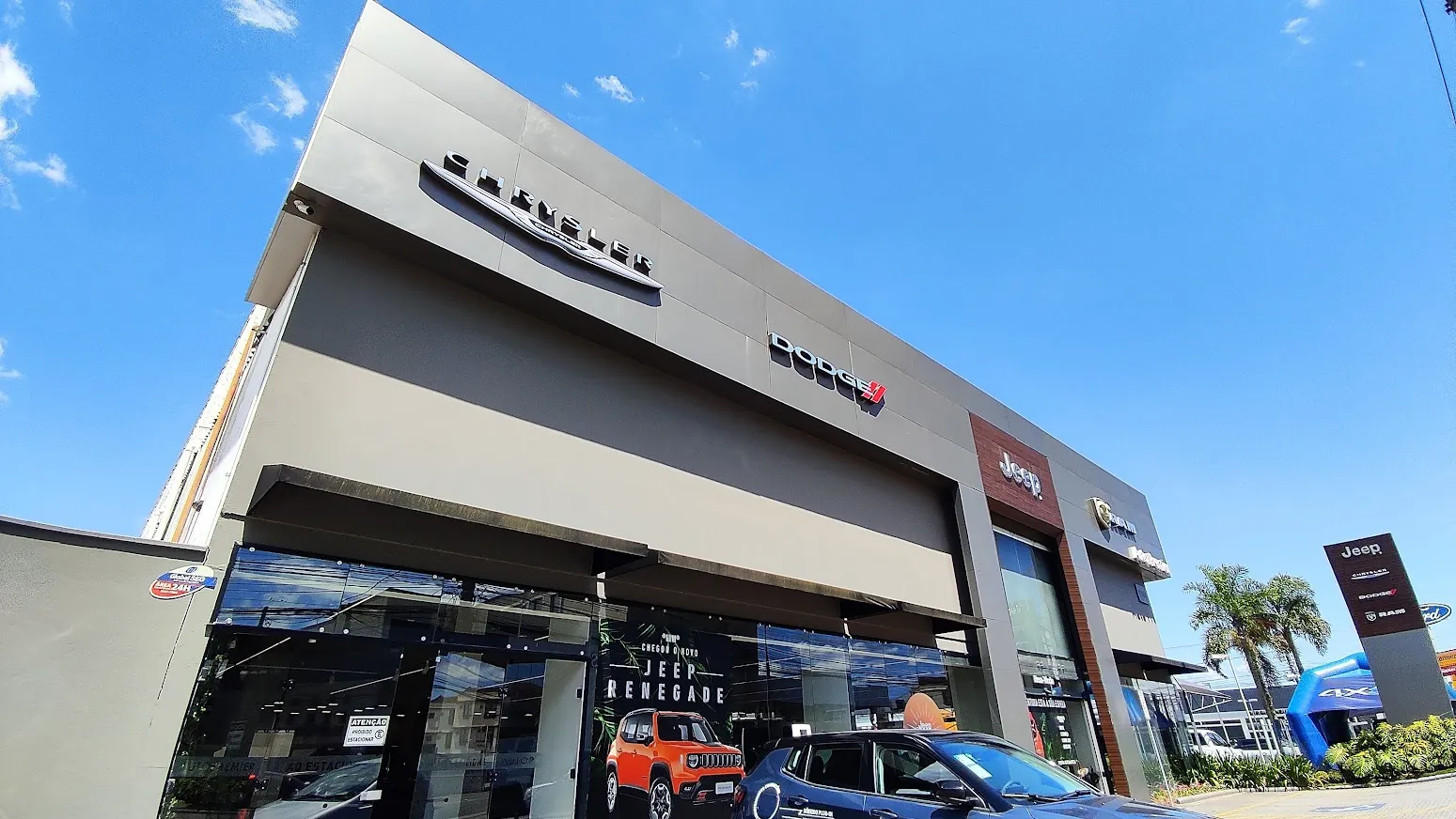 Fachada da loja AUTO PREMIER - Joinville - SC