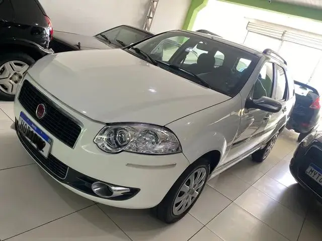 Carro Fiat Palio Weekend 2011 Trekking 1.4 8V (Flex)