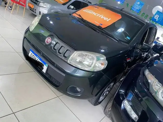 Carro Fiat Uno 2014 Vivace 1.0 8V (Flex) 4p