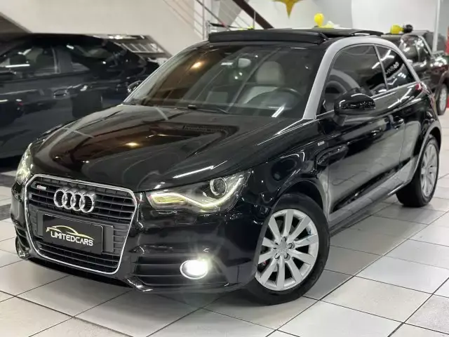 Carro Audi A1 2011 1.4 TFSI Attraction S Tronic