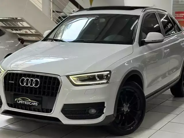 Carro Audi Q3 2013 2.0 TFSI Ambiente S Tronic Quattro