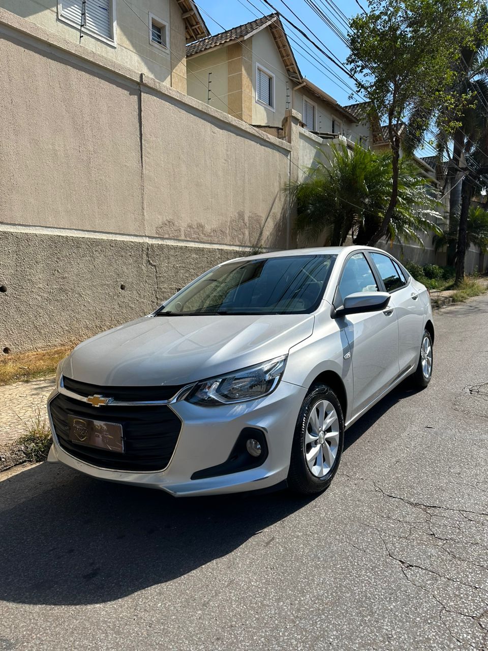 Chevrolet Onix Plus