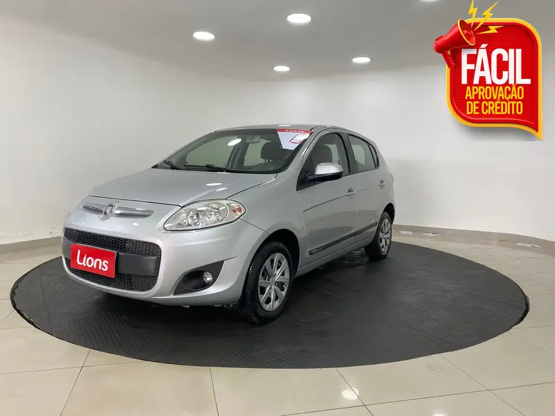 Fiat Palio Attractive 1.0 8V (Flex)