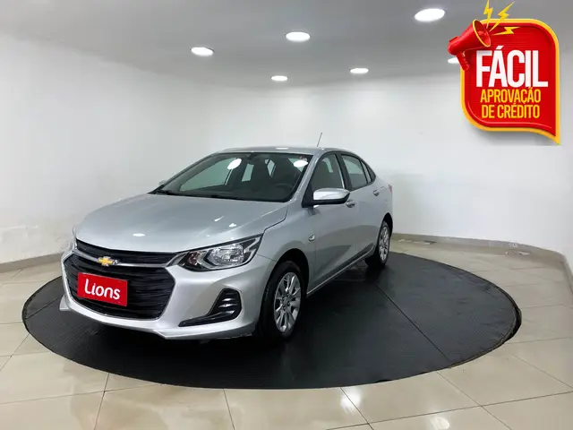 Carro Chevrolet Onix Plus 2020 1.0 LT (Flex)