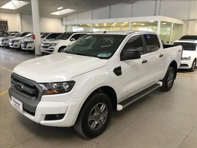 Carro Ford Ranger Cabine Dupla 2017 Ranger 2.2 TD XLS CD 4x4 (Aut)