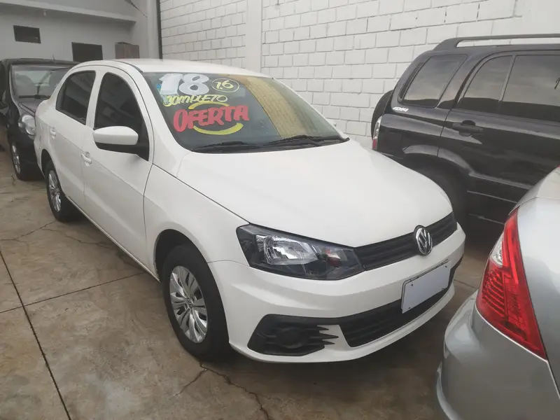 Volkswagen Voyage 1.6 Trendline (Flex)
