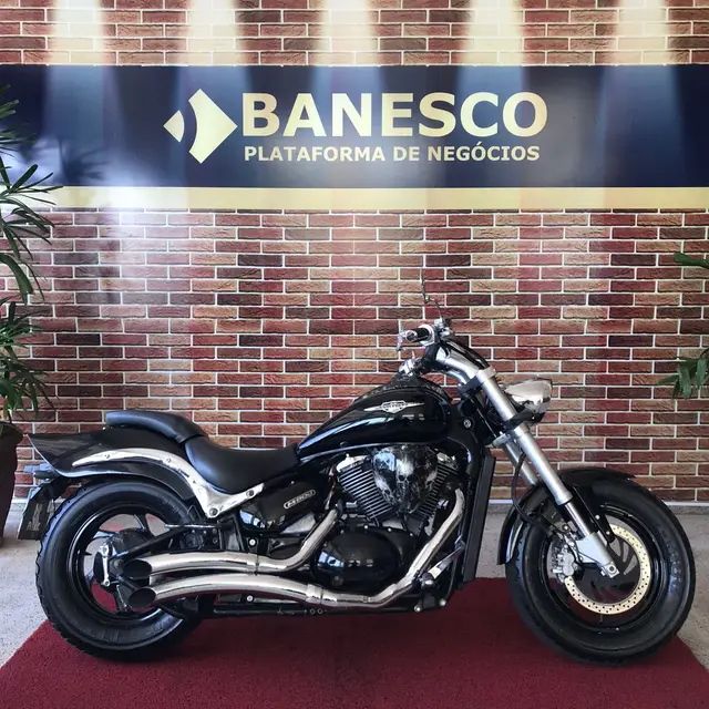 Carro Suzuki Boulevard 2011 M800