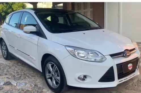 Carro Ford Focus Hatch 2014 SE 1.6 16V TiVCT