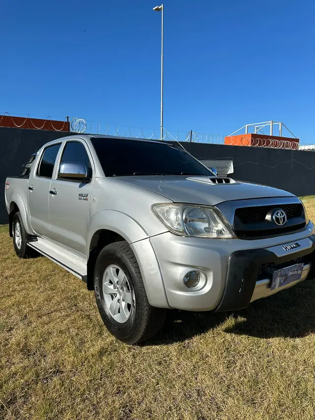 Carro Toyota Hilux Cabine Dupla 2006 Hilux SRV 4x4 3.0 (cab. dupla)