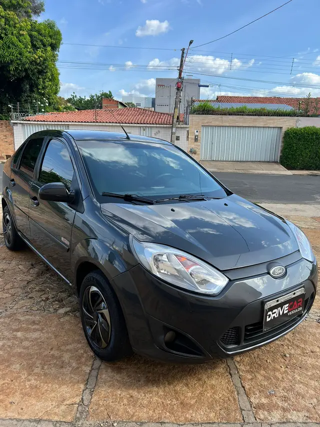 Carro Ford New Fiesta Sedan 2011 SE 1.6 (Flex)