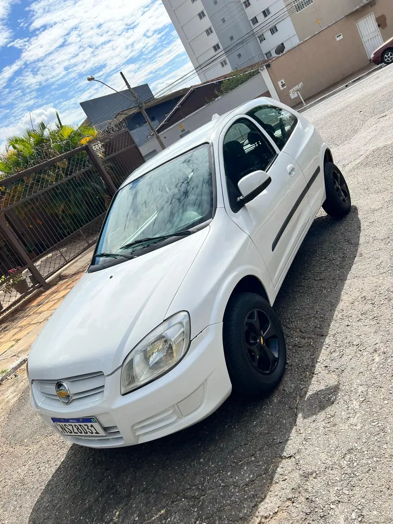 Chevrolet Celta Life 1.0 VHCE (Flex) 2p