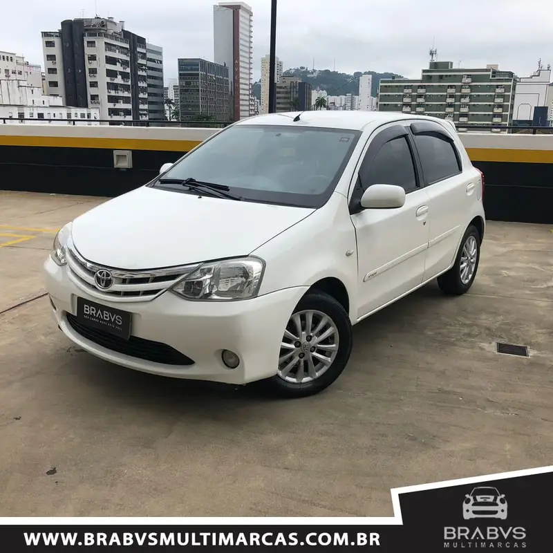 Toyota Etios XLS 1.5 (Flex)